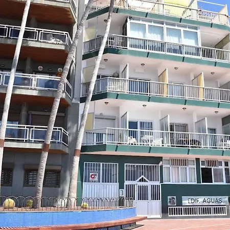 Green Water At The Beach Apartment *